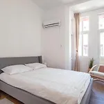 Supreme Luxury Top Central 1 Bedroom Apartment